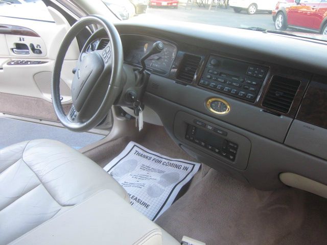1999 Lincoln Town Car ZR-2 Extended Cab