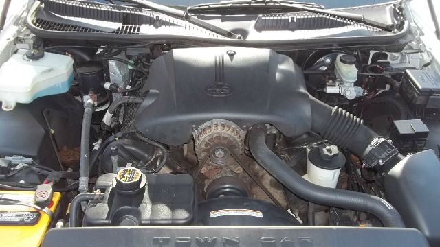 1999 Lincoln Town Car DOWN 4.9 WAC