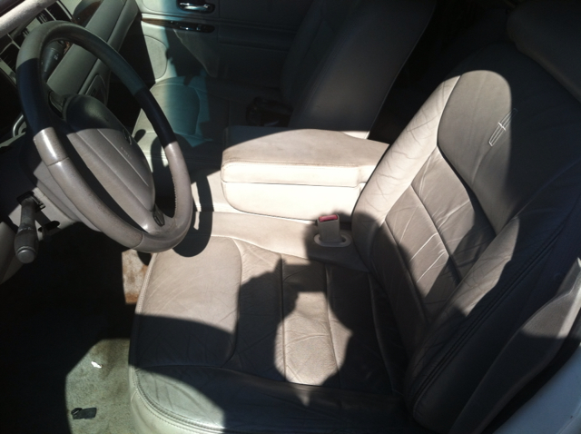 1999 Lincoln Town Car 2.0T Local Trade-in