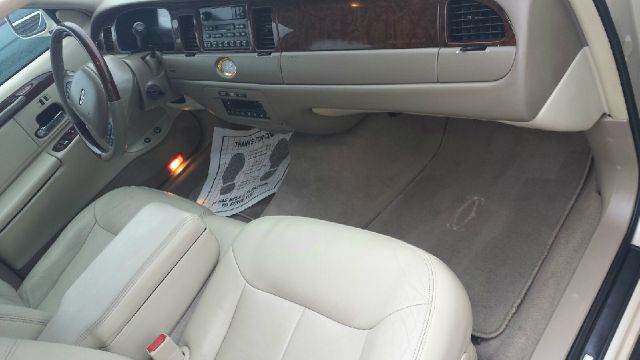 2001 Lincoln Town Car ZR-2 Extended Cab