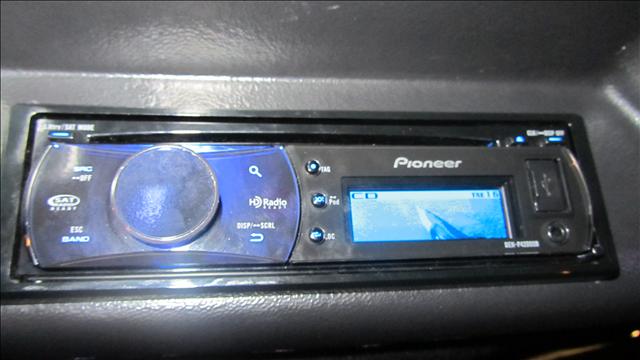 2003 Lincoln Town Car Unknown