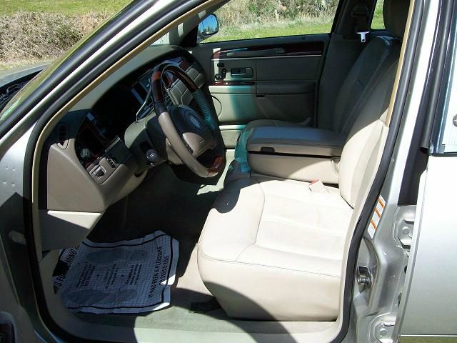 2003 Lincoln Town Car ZR-2 Extended Cab