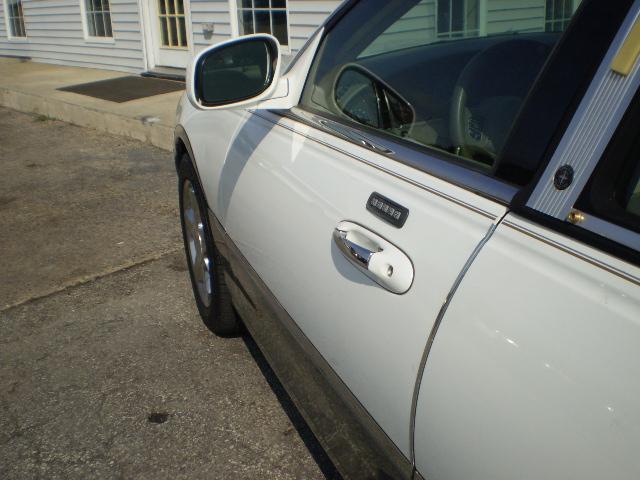 2003 Lincoln Town Car SLT1 AWD