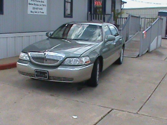 2005 Lincoln Town Car DOWN 4.9 WAC