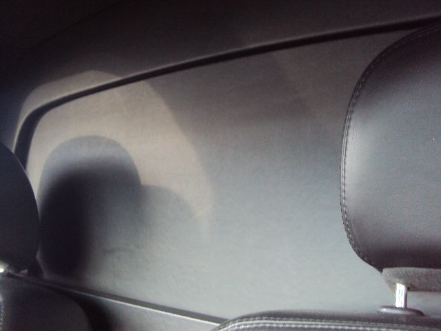 2007 Lincoln Town Car 1990 Nissan GS