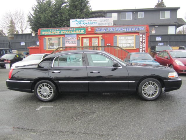 2007 Lincoln Town Car DOWN 4.9 WAC