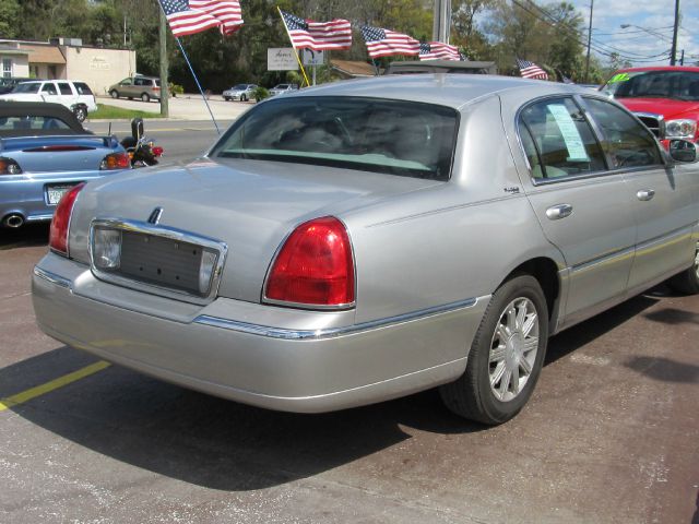 2007 Lincoln Town Car DOWN 4.9 WAC