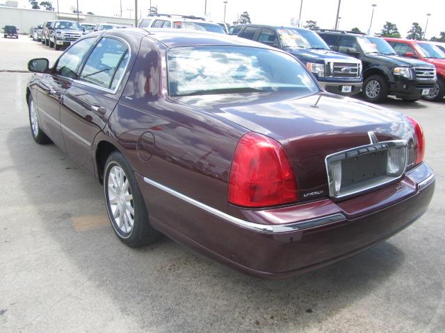 2007 Lincoln Town Car Gran National