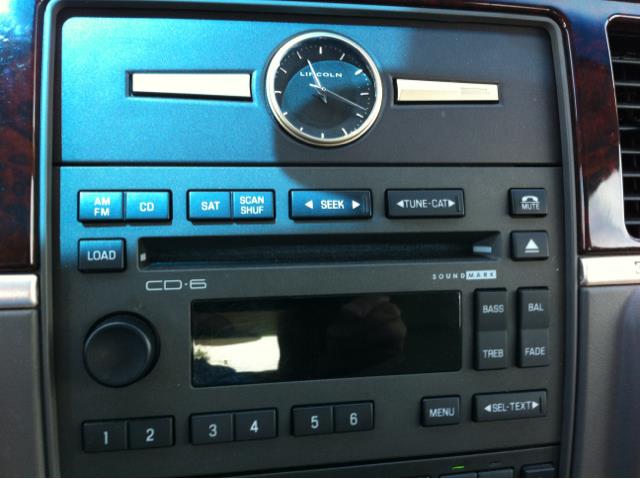 2010 Lincoln Town Car DOWN 4.9 WAC