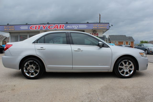 2006 Lincoln ZEPHYR FWD 4dr Sle-2 SUV