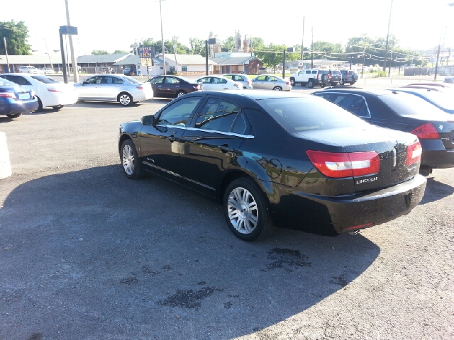 2006 Lincoln ZEPHYR Base