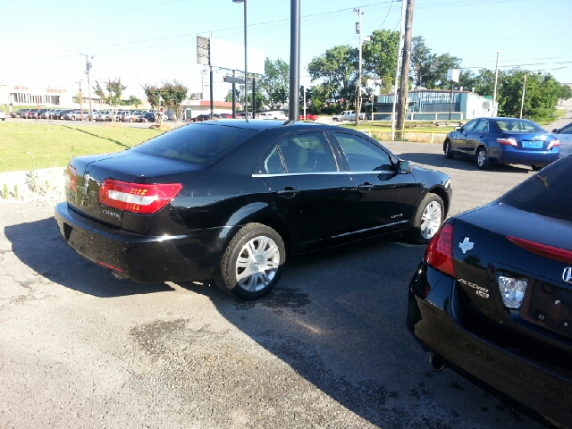 2006 Lincoln ZEPHYR Base