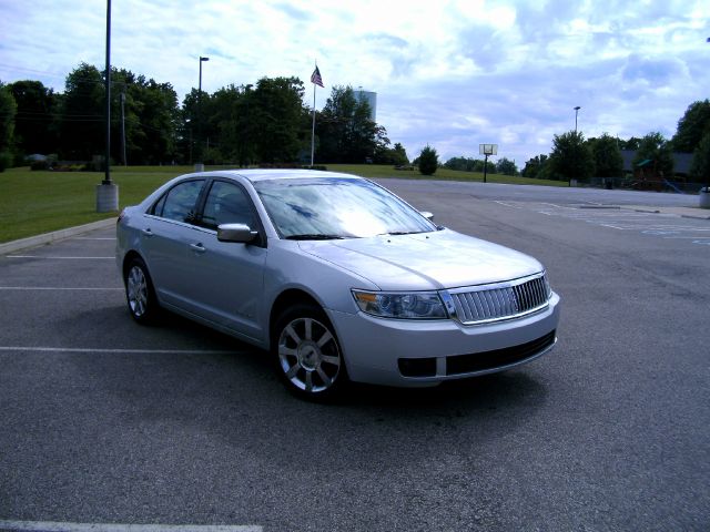 2006 Lincoln ZEPHYR Base