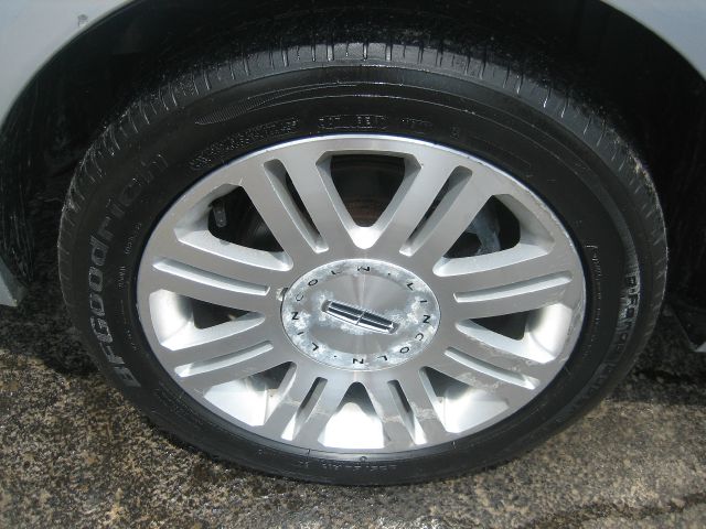 2006 Lincoln ZEPHYR Base