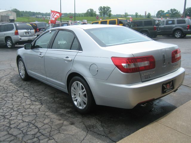 2006 Lincoln ZEPHYR Base