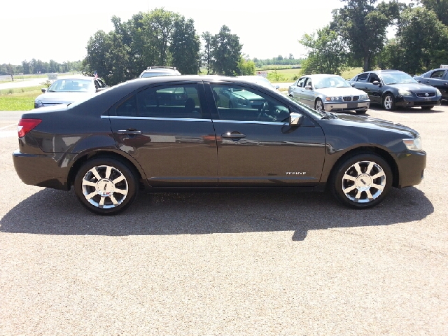 2006 Lincoln ZEPHYR Base