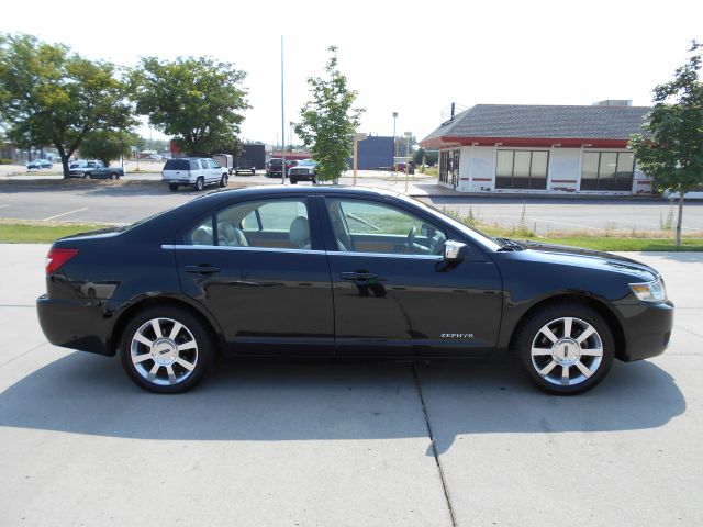 2006 Lincoln ZEPHYR Base
