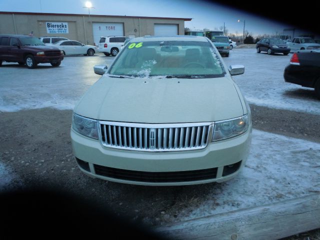 2006 Lincoln ZEPHYR Base