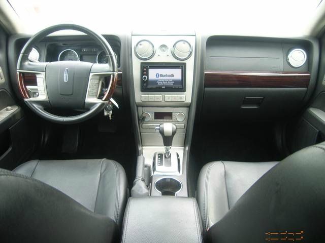 2006 Lincoln ZEPHYR Base