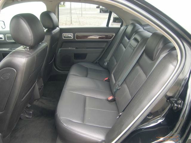 2006 Lincoln ZEPHYR Base