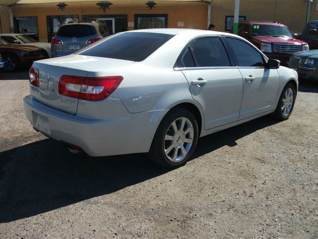 2006 Lincoln ZEPHYR Base