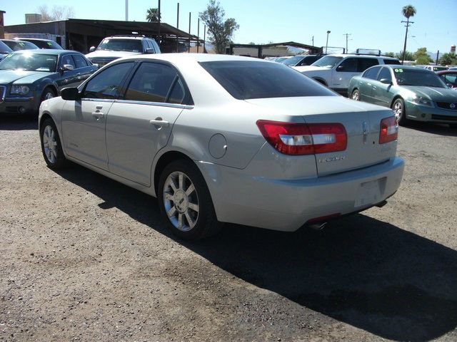 2006 Lincoln ZEPHYR Base