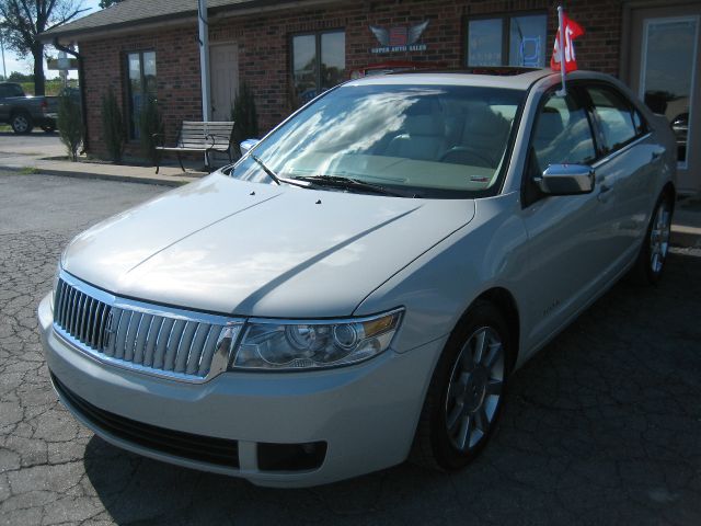 2006 Lincoln ZEPHYR Base