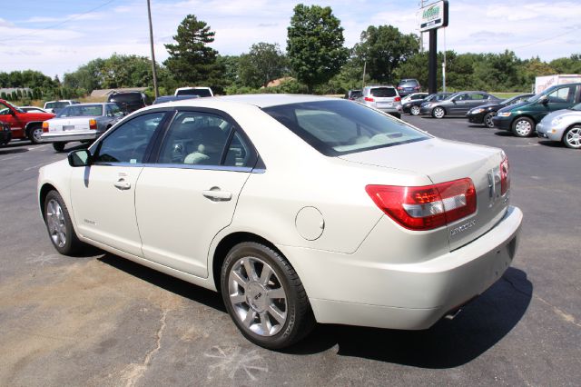 2006 Lincoln ZEPHYR Base