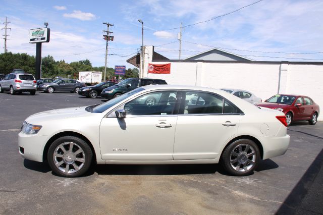 2006 Lincoln ZEPHYR Base