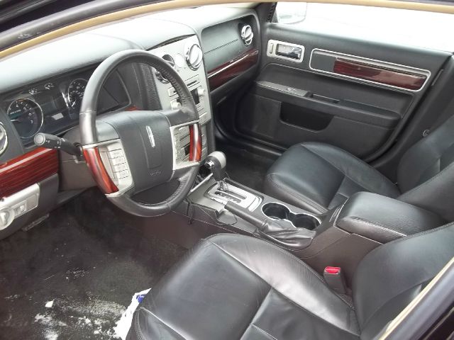 2006 Lincoln ZEPHYR Base