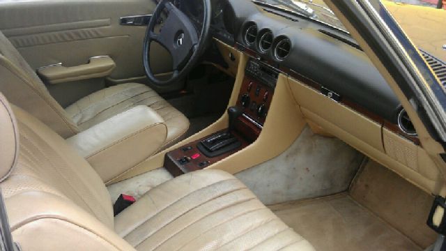 1983 Mercedes Benz 280SL Unknown
