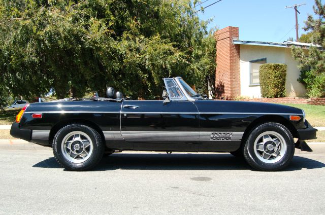 1979 MG B CX W/ 2nd Row Quads, 3rd ROW Seatingrear BACK U