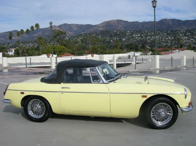 1969 MG MGB Sweptline