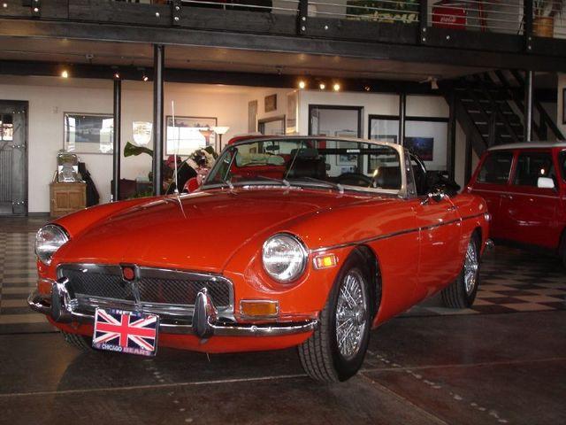 1973 MG MGB 5DR 7-pass VAN I4 FWD