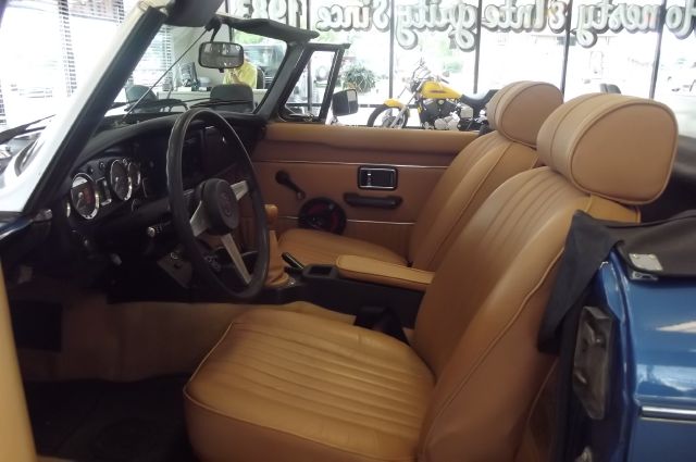 1974 MG MGB L Package