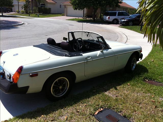 1977 MG MGB Unknown