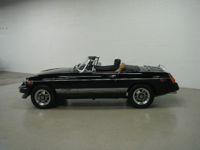 1979 MG MGB W/ Navigation