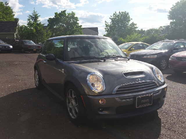 2003 Mini Cooper 5.2L 4wd