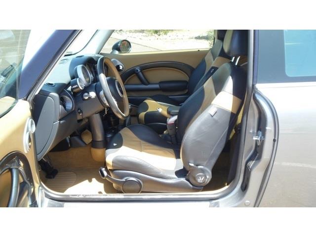 2004 Mini Cooper 5.2L 4wd