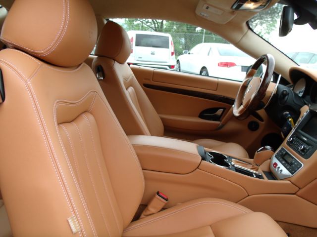 2010 Maserati GranTurismo Exl/leather