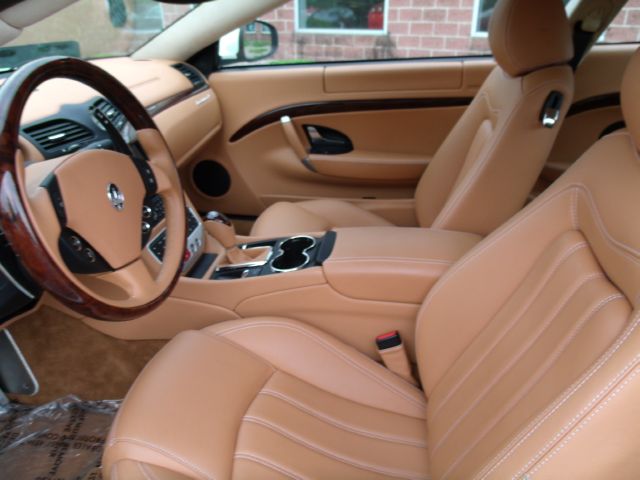 2010 Maserati GranTurismo Exl/leather