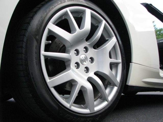 2011 Maserati GranTurismo 1.8T Quattro