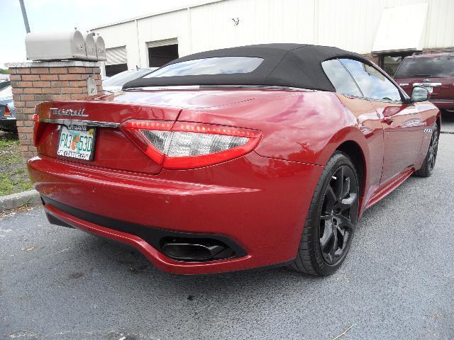2012 Maserati GranTurismo 2002 Toyota SE