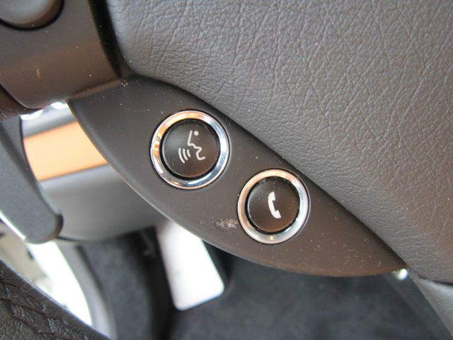 2012 Maserati GranTurismo 2002 Toyota SE