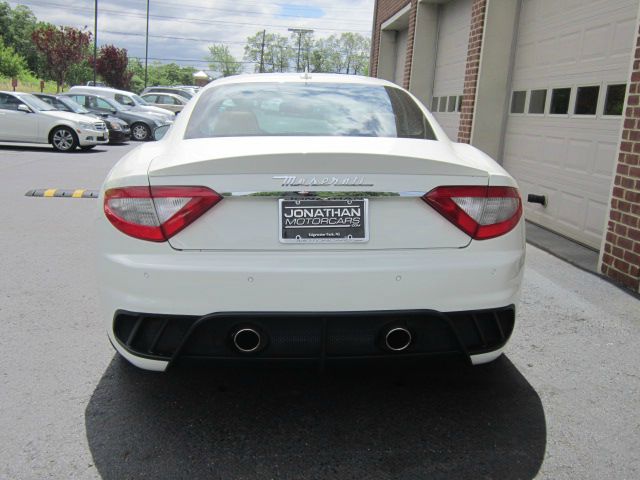2012 Maserati GranTurismo 2002 Toyota SE