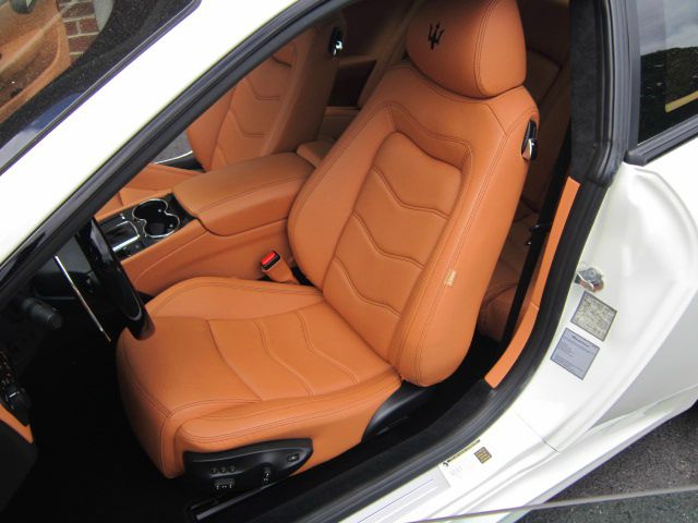 2012 Maserati GranTurismo 2002 Toyota SE