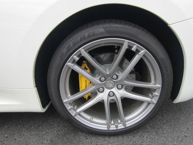 2012 Maserati GranTurismo 2002 Toyota SE