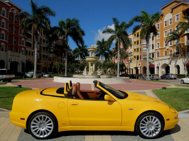 2002 Maserati Spyder 3.5L W/touring/nav/onstar 4WD
