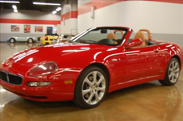 2003 Maserati Spyder 3.5L W/touring/nav/onstar 4WD