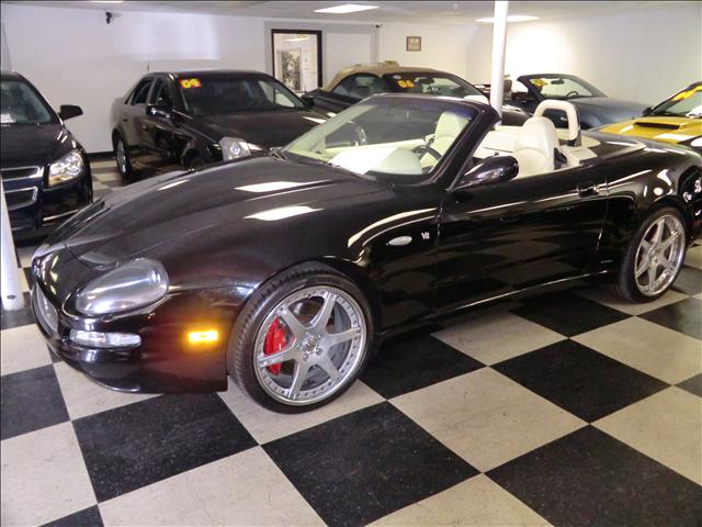 2003 Maserati Spyder 3.5L W/touring/nav/onstar 4WD